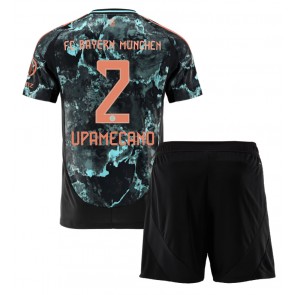 Bayern Munich Dayot Upamecano #2 Venkovní dres komplet pro Děti 2024-25 Krátkým Rukávem (+ Krátké kalhoty)