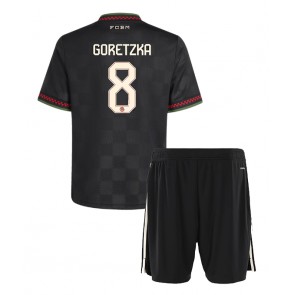 Bayern Munich Leon Goretzka #8 Alternativní dres komplet pro Děti 2025-26 Krátkým Rukávem (+ Krátké kalhoty)