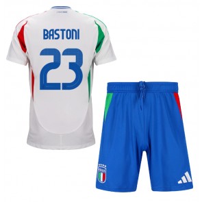 Itálie Alessandro Bastoni #23 Venkovní dres komplet pro Děti ME 2024 Krátkým Rukávem (+ Krátké kalhoty)