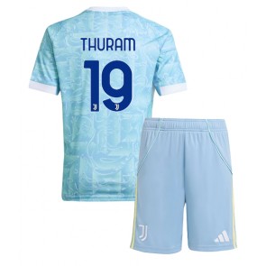 Juventus Khephren Thuram #19 Venkovní dres komplet pro Děti 2025-26 Krátkým Rukávem (+ Krátké kalhoty) Juventus Khephren Thuram #19 Venkovní dres komplet pro Děti 2025-26 Krátkým Rukávem (+ Krátké kalhoty)