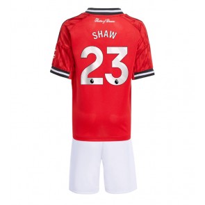 Manchester United Luke Shaw #23 Domácí dres komplet pro Děti 2025-26 Krátkým Rukávem (+ Krátké kalhoty) Manchester United Luke Shaw #23 Domácí dres komplet pro Děti 2025-26 Krátkým Rukávem (+ Krátké kalhoty)