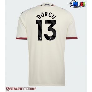 Manchester United Patrick Dorgu #13 Alternativní Dres 2026-27 Krátkým Rukávem