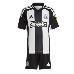 Newcastle United Domácí dres komplet pro Děti 2024-25 Krátkým Rukávem (+ Krátké kalhoty)