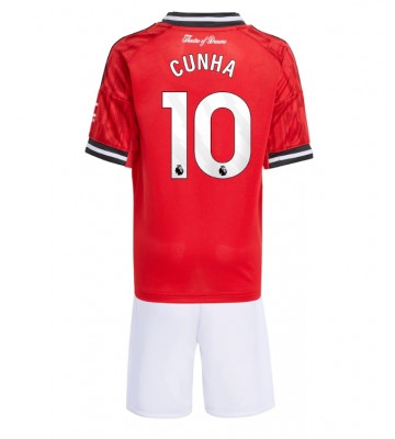 Manchester United Matheus Cunha #10 Domácí dres komplet pro Děti 2025-26 Krátkým Rukávem (+ Krátké kalhoty)