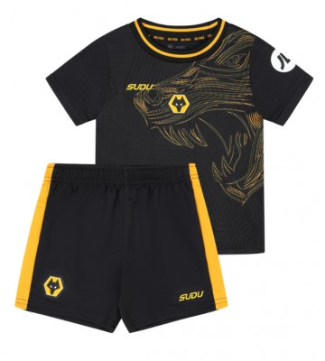 Wolves Venkovní dres komplet pro Děti 2024-25 Krátkým Rukávem (+ Krátké kalhoty)
