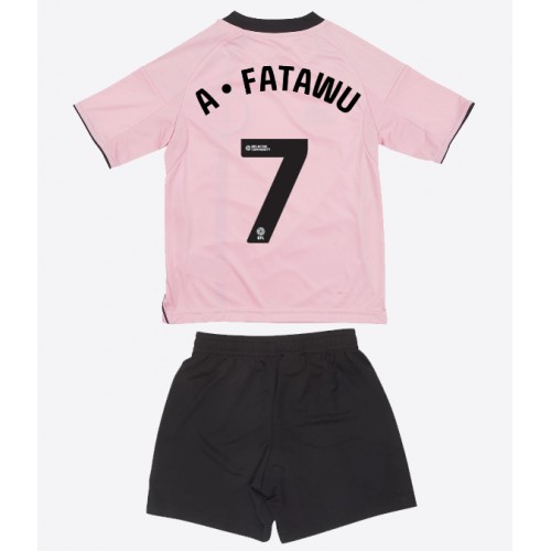 Leicester City Issahaku Fatawu #7 Alternativní dres komplet pro Děti 2025-26 Krátkým Rukávem (+ Krátké kalhoty) Leicester City Issahaku Fatawu #7 Alternativní dres komplet pro Děti 2025-26 Krátkým Rukávem (+ Krátké kalhoty)