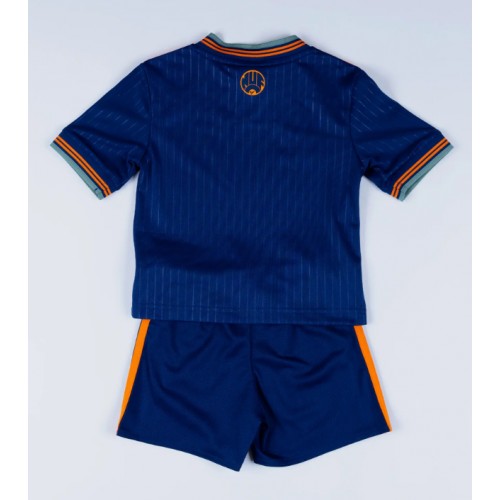 Newcastle United Alternativní dres komplet pro Děti 2025-26 Krátkým Rukávem (+ Krátké kalhoty) Newcastle United Alternativní dres komplet pro Děti 2025-26 Krátkým Rukávem (+ Krátké kalhoty)