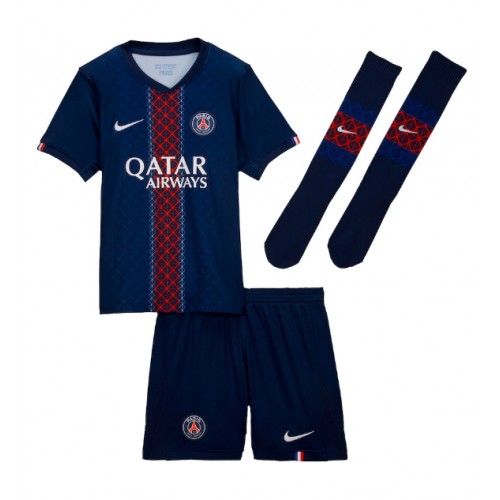 Paris Saint-Germain Achraf Hakimi #2 Domácí dres komplet pro Děti 2025-26 Krátkým Rukávem (+ Krátké kalhoty) Paris Saint-Germain Achraf Hakimi #2 Domácí dres komplet pro Děti 2025-26 Krátkým Rukávem (+ Krátké kalhoty)