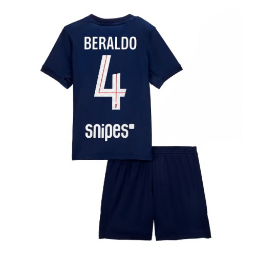Paris Saint-Germain Lucas Beraldo #4 Domácí dres komplet pro Děti 2025-26 Krátkým Rukávem (+ Krátké kalhoty) Paris Saint-Germain Lucas Beraldo #4 Domácí dres komplet pro Děti 2025-26 Krátkým Rukávem (+ Krátké kalhoty)